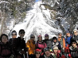 日光戦場ヶ原スノーシューハイキングと温泉